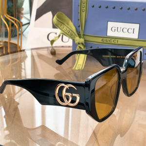 Gucci Luxury Sunglasses GG0956 