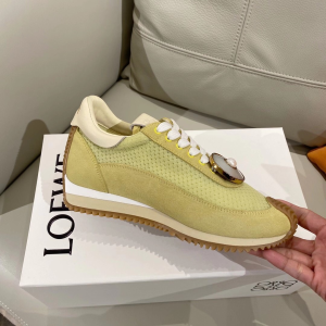 Luxury Womens Shoes Loewe Pearl Runner Sneaker in Green 35 To 40 A136PP480 AA160186