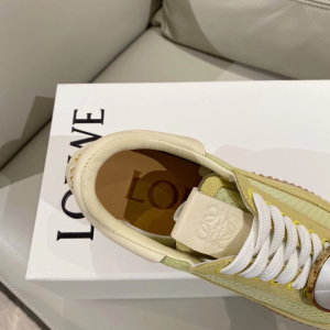 Luxury Womens Shoes Loewe Pearl Runner Sneaker in Green 35 To 40 A136PP480 AA160186