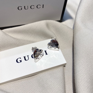 Luxury Womens Jewelry Gucci Earring Gucci Silver Heart Earrings A152PP160 AA160610