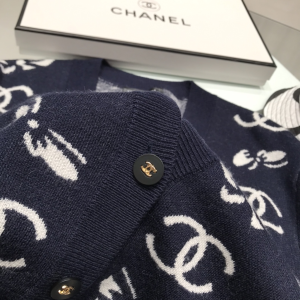 Luxury Womens Clothing Chanel CC Logo Knit Cardigans SML A29PP680 AA160804