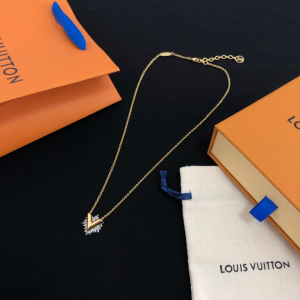 Louis Vuitton Necklace LV Glory Necklaces 