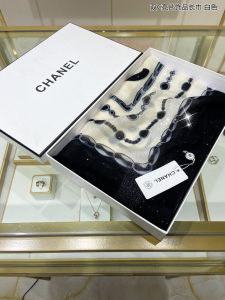 Luxury Womens Scarf Chanel CC Logo Silk Scarf in White 110x200CM A151PP280 AA161090