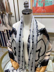 Luxury Womens Scarf Chanel CC Logo Silk Scarf in White 110x200CM A151PP280 AA161090