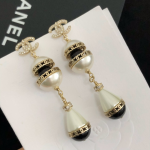 Luxury Womens Jewelry Chanel Earring Chanel Crystal CC Drop Earring A39PP140 AA161578