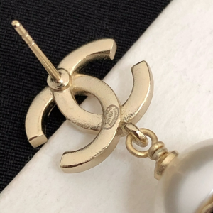 Luxury Womens Jewelry Chanel Earring Chanel Crystal CC Drop Earring A39PP140 AA161578