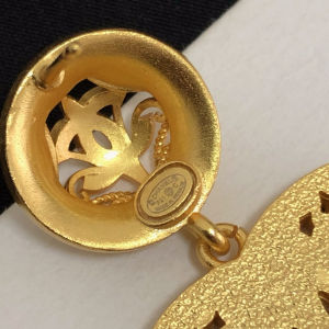 Luxury Womens Jewelry Chanel Earring Chanel Crystals CC Logo Earring A39PP155 AA161562