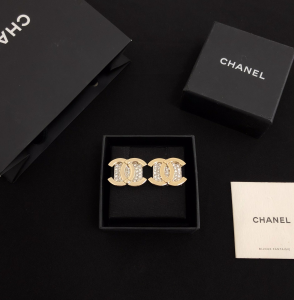 Luxury Womens Jewelry Chanel Earring Chanel Gold CC Diamonds Earring A39PP140 AA161566