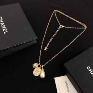Chanel Necklace Chanel Set Pendant Necklace 
