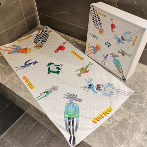 Louis Vuitton Monogram Classic Beach Bath Towel White Louis Vuitton Monogram Classic Beach Bath Towel White