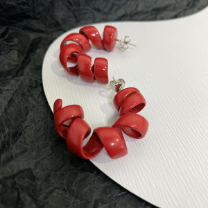 Luxury Womens Jewelry Bottega Veneta Turn Hoop Earrings in Red A152PP140 AA162142