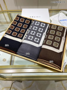 Luxury Womens Scarf Celine Triomphe Silk Scarf in Brown 110x110CM A151PP260 AA161971