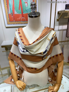 Luxury Womens Scarf Fendi White Silk Scarf 110x200CM A151PP260 AA161974