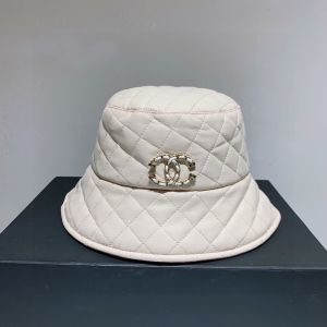 Chanel White Cannage Chain CC Bucket Hat 