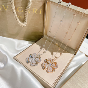 Luxury Womens Jewelry Bvlgari Fiorever Pedant Necklace A152PP160 AA163250