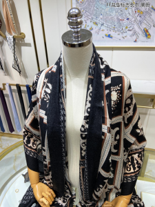 Luxury Womens Scarf Fendi Black Silk Scarf 110x200CM A151PP260 AA162928