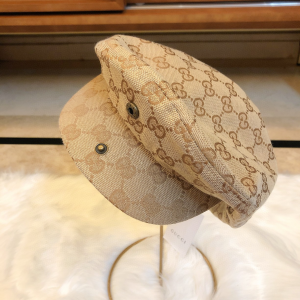 Luxury Womens Hat Gucci GG Cotton Drill Flat Cap Hat in Beige A190PP90 AA163345