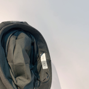 Luxury Womens Hats Celine Black Wool Classic French Beret Hat A190PP100 AA163870