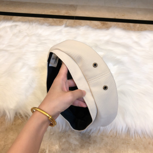 Luxury Womens Hats Chanel CC White Cotton Beret Hat A190PP95 AA163938