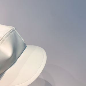 Luxury Womens Hats Dior White Leather Newsboy Cap Hat A190PP100 AA163874