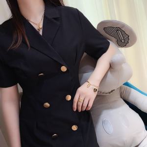 Luxury Womens Jewelry Louis Vuitton LV Minigram Chain Gold Bracelet A205PP150 AA163958