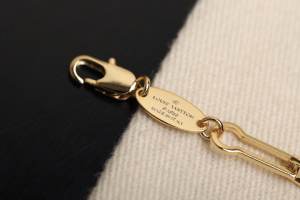 Luxury Womens Jewelry Louis Vuitton LV Minigram Chain Gold Bracelet A205PP150 AA163958