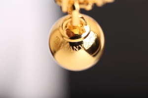 Luxury Womens Jewelry Tiffany HardWear City Wrap Necklace in Gold A205PP280 AA163968