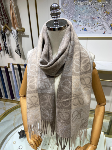 Loewe Anagram Cashmere Wool Scarf Beige Loewe Anagram Cashmere Wool Scarf Beige