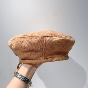 Gucci GG Fabric Beret Hat Beige 