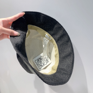 Luxury Womens Hats Loewe Anagram Bucket Hat in Black A190PP105 AA164462
