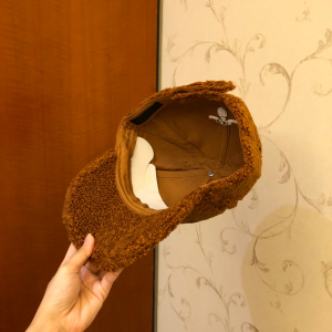 Luxury Womens Hats Prada Brown Shearling Wool Baseball Hat A190PP95 AA164477