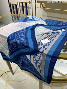 Luxury Womens Scarf Dior Blue Dior Oblique Silk Scarf 140x140CM A151PP250 AA164734