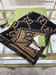 Luxury Womens Scarf Gucci Black and Beige GG Wool Scarf 46x180CM A151PP240 AA164726
