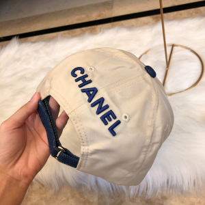 Luxury Womens Hats Chanel CC Logo Beige Cotton Baseball Hat A190PP90 AA164959