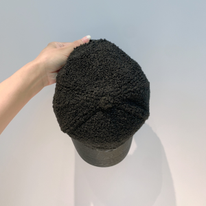 Luxury Womens Hats Chanel CC Logo Black Shearling Fur Baseball Hat A190PP90 AA164948