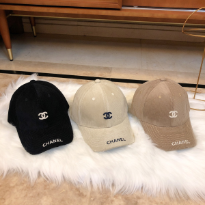 Luxury Womens Hats Chanel CC Logo Off White Velvet Baseball Hat A190PP90 AA164947