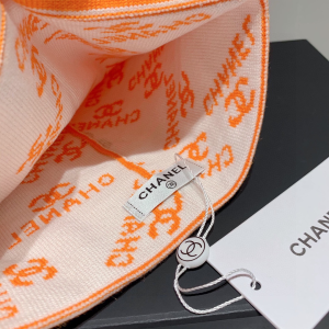 Luxury Womens Hats Chanel CC Logo Orange Cashmere Beanie Hat A190PP80 AA164950