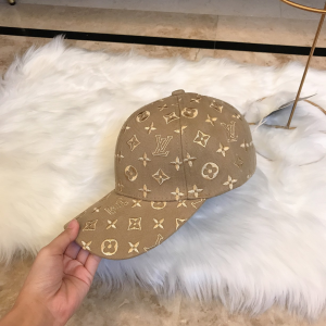 Luxury Womens Hats Louis Vuitton Monogram Beige Baseball Hat A190PP95 AA164928