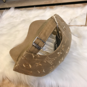 Luxury Womens Hats Louis Vuitton Monogram Beige Baseball Hat A190PP95 AA164928