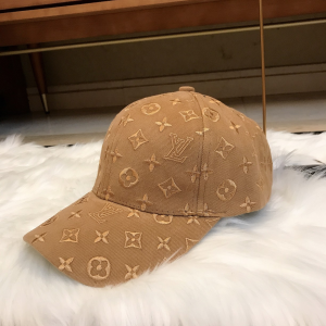 Louis Vuitton Monogram Tan Baseball Hat 