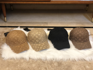 Luxury Womens Hats Louis Vuitton Monogram Tan Baseball Hat A190PP95 AA164927