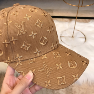 Luxury Womens Hats Louis Vuitton Monogram Tan Baseball Hat A190PP95 AA164927