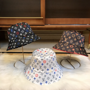 Luxury Womens Hats Louis Vuitton Monogram White Nylon Bucket Hat A190PP95 AA164924