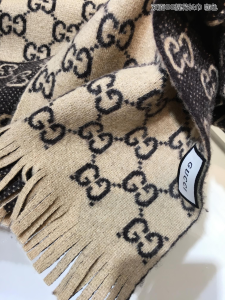 Luxury Womens Scarf Gucci GG Cashmere Wool Scarf in Brown 28x180CM A151PP190 AA165647