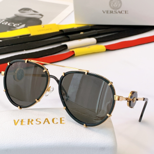Versace Luxury Sunglasses VE2232 