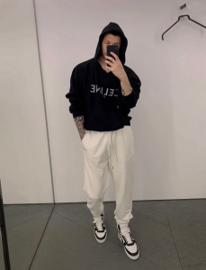 Luxury Womens Clothing Celine Black Cotton Hooded Sweatshirt SML A155PP480 AA166192