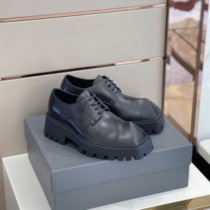 Balenciaga Derby Balenciaga Mens Rhino Lace Up Derby Shoe Black Smooth Calfskin Balenciaga Derby Balenciaga Mens Rhino Lace Up Derby Shoe Black Smooth Calfskin