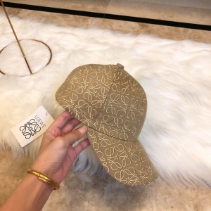 Luxury Womens Hat Loewe Anagram Canvas Baseball Cat Hat in Beige A190PP95 AA166350