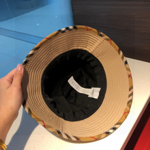 Luxury Womens Hats Burberry Beige Cotton Bucket Cap Hat A190PP95 AA167018