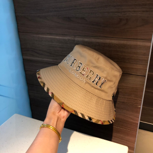 Luxury Womens Hats Burberry Beige Cotton Bucket Cap Hat A190PP95 AA167018